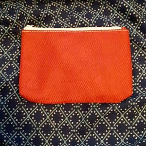 Estee lauder pouch
